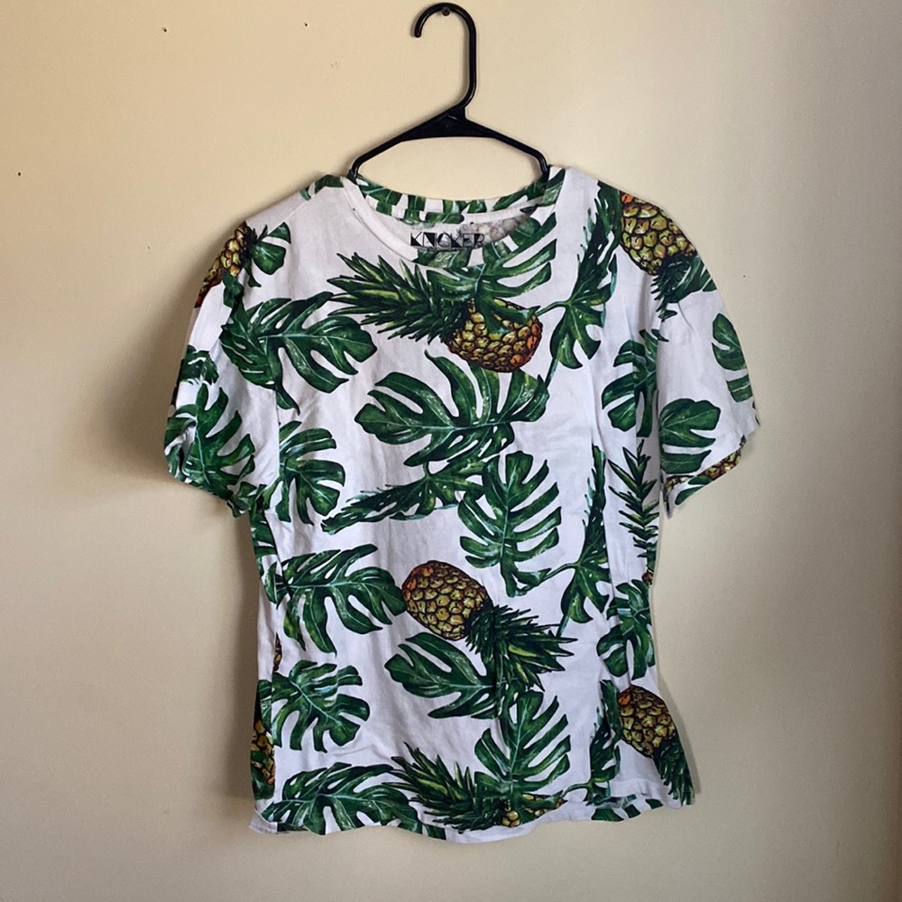 Knicker Graphic T-Shirt “Pineapples”